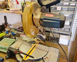 Ryobi saw