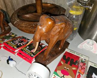 Wood elephant