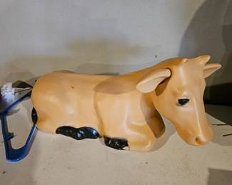 Blowmold cow