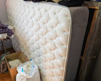Microfiber bed full size