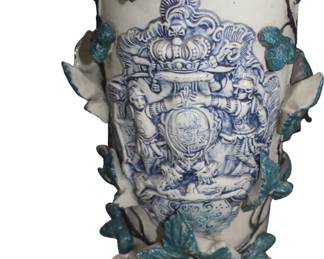 English Majolica Close-up