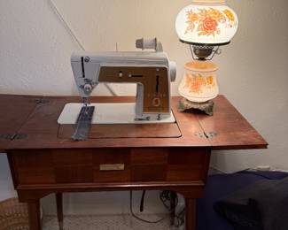 Singer Sewing Table
