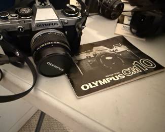 Olympus OM10