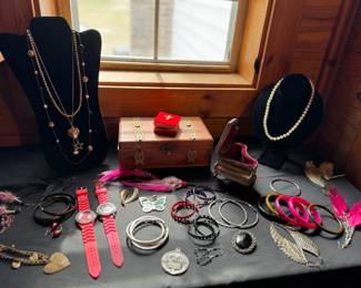 Fashion Jewelry Mystery Lot 