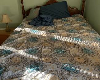 Full Size Bedding W Curtains