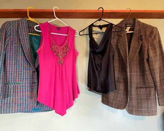 Blazers With Matching Tops In Medium