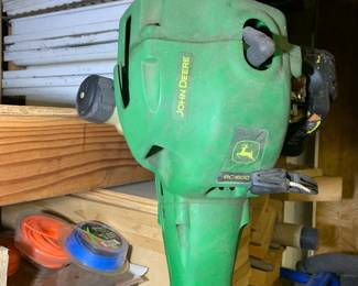 John Deere Weed Whacker / Eater / Whipper 