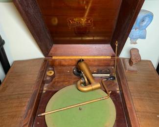 Victrola Victor Talking Machine 