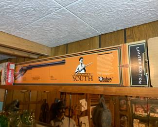 Vintage Collectors Daisy BB Gun Air Rifle