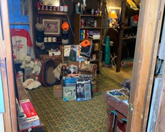 Hunting / Western / Coca-Cola / Advertising room. Upstairs and to the right. 