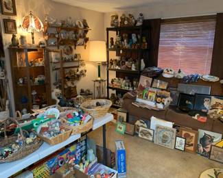 Owls - garden stepping stones, books, masks, lamps, umbrella stands, figurines and much more. 