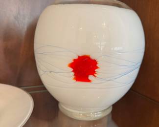 Decorative glass vase