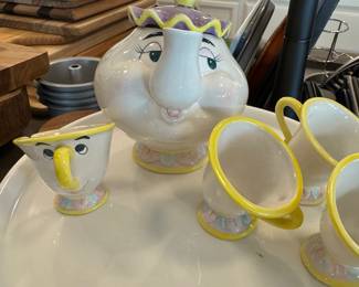 Disney Mrs. Potts / Chip tea set for children