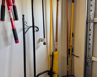 Yard tools