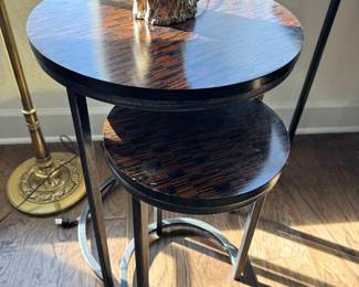 Nesting side tables