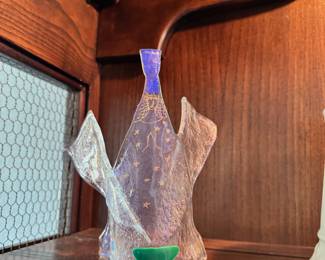 Glass figure