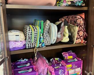 Bathroom supplies, makeupbags
