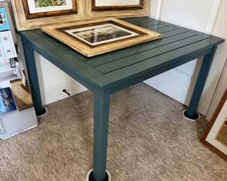 Child's table