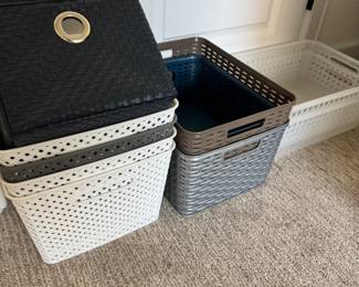 Baskets/Bins