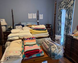 Bed linens and quilts