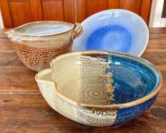 Ceramic mixing bowls