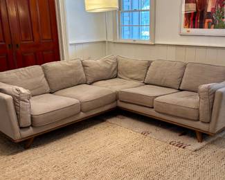 Modern sectional sofa