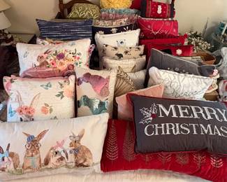 Decorative pillows!!