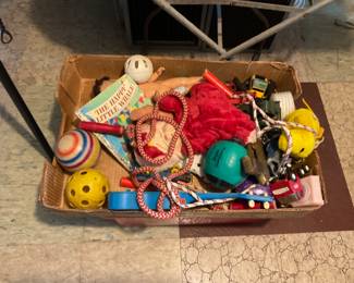 SMALL MISCELLANEOUS TOYS