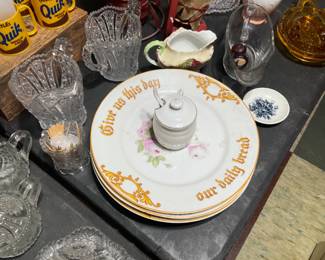 VINTAGE PLATES
