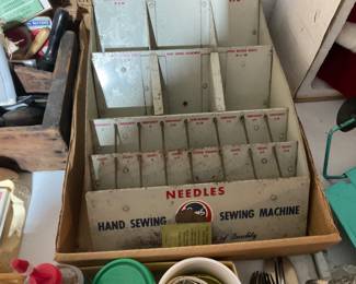 VINTAGE NEEDLE RACK