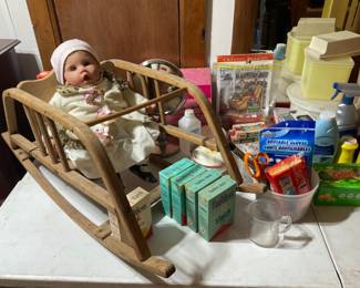 VINTAGE COLLECTIBLES