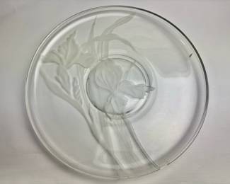 Dorothy Thorpe Etched Floral Glass Platter
