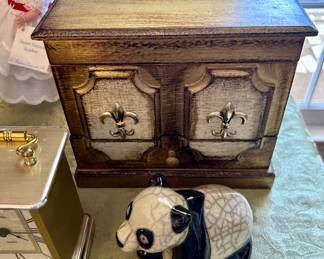 Vintage Jewelry Box Small Panda