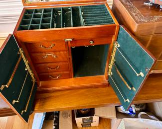 Burlwood Jewerly Box