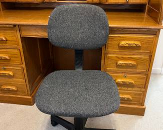 Swivel chair