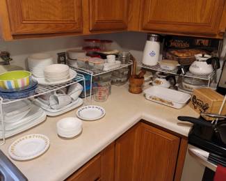 Corelle Dishes, Corning Ware