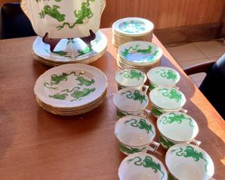 Wedgwood “Green Chinese Tigers” china set