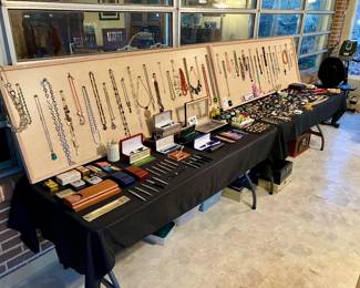 Vintage jewelry and pens