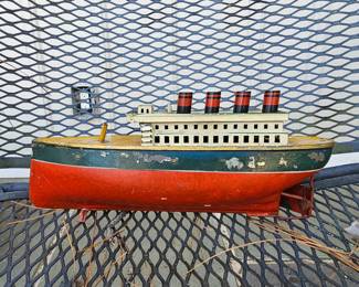 Turn of the century clockwork ship, probably by Arnold