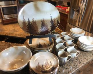 HiEnd Accents Handcrafted Pottery