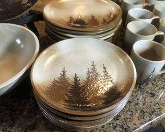 HiEnd Accents Handcrafted Pottery