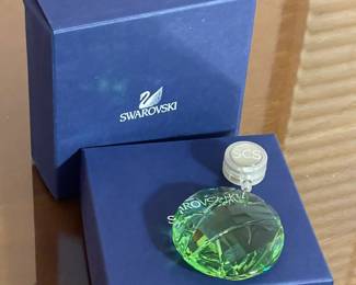 LARGE SWAROVSKI COLLECTION OF 185 FIGURINES! (SOME W/ BOXES)