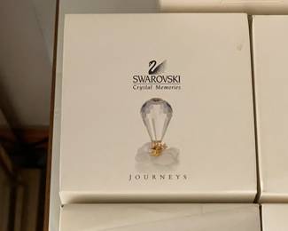 LARGE SWAROVSKI COLLECTION OF 185 FIGURINES! (SOME W/ BOXES)