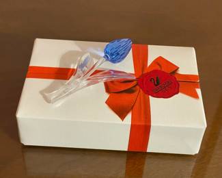 LARGE SWAROVSKI COLLECTION OF 185 FIGURINES! (SOME W/ BOXES)