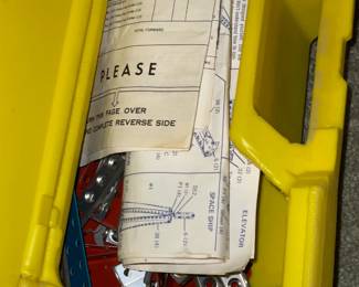 Gabriel Erector Set In Plastic Carrying Case