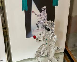 LARGE SWAROVSKI COLLECTION OF 185 FIGURINES! (SOME W/ BOXES)