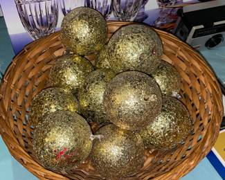 Antique Gold Christmas Ornaments