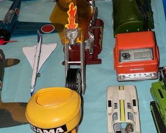 Vintage Toy Vehicles, Cars, Etc. (Diecast & Plastic)