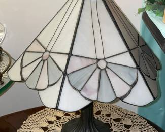 Tabletop Stained Glass Lamp