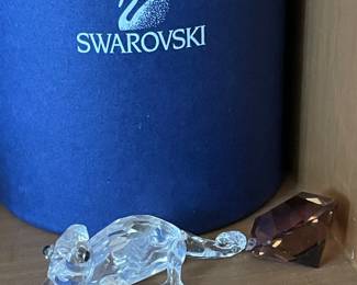 LARGE SWAROVSKI COLLECTION OF 185 FIGURINES! (SOME W/ BOXES)